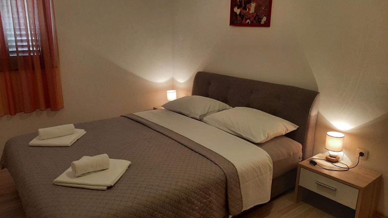 Apartmani Mw, Crveni Apartman Baška Εξωτερικό φωτογραφία