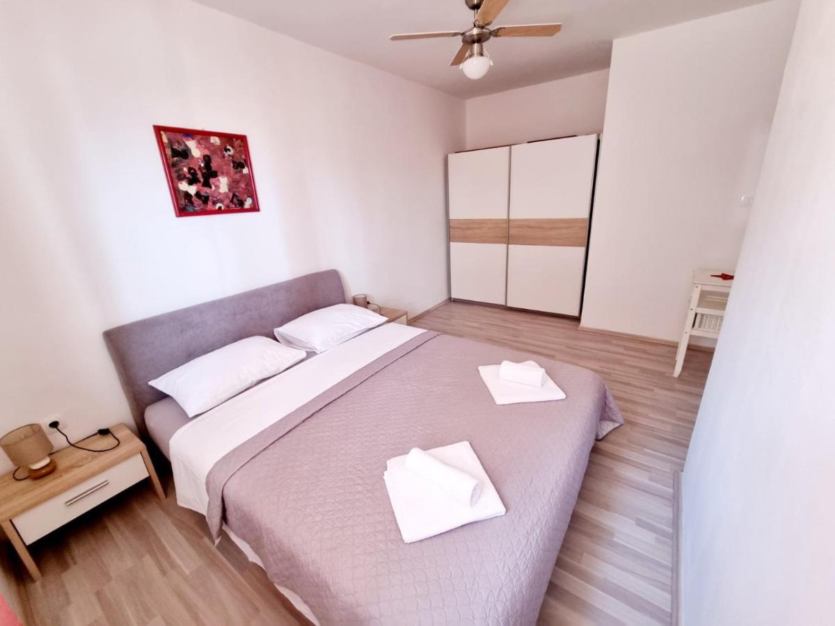 Apartmani Mw, Crveni Apartman Baška Εξωτερικό φωτογραφία