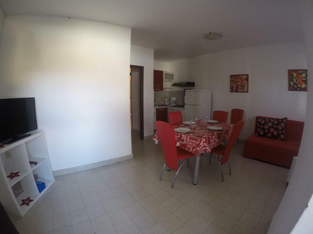Apartmani Mw, Crveni Apartman Baška Εξωτερικό φωτογραφία